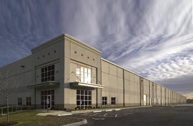 Skyport 5 Distribution Center